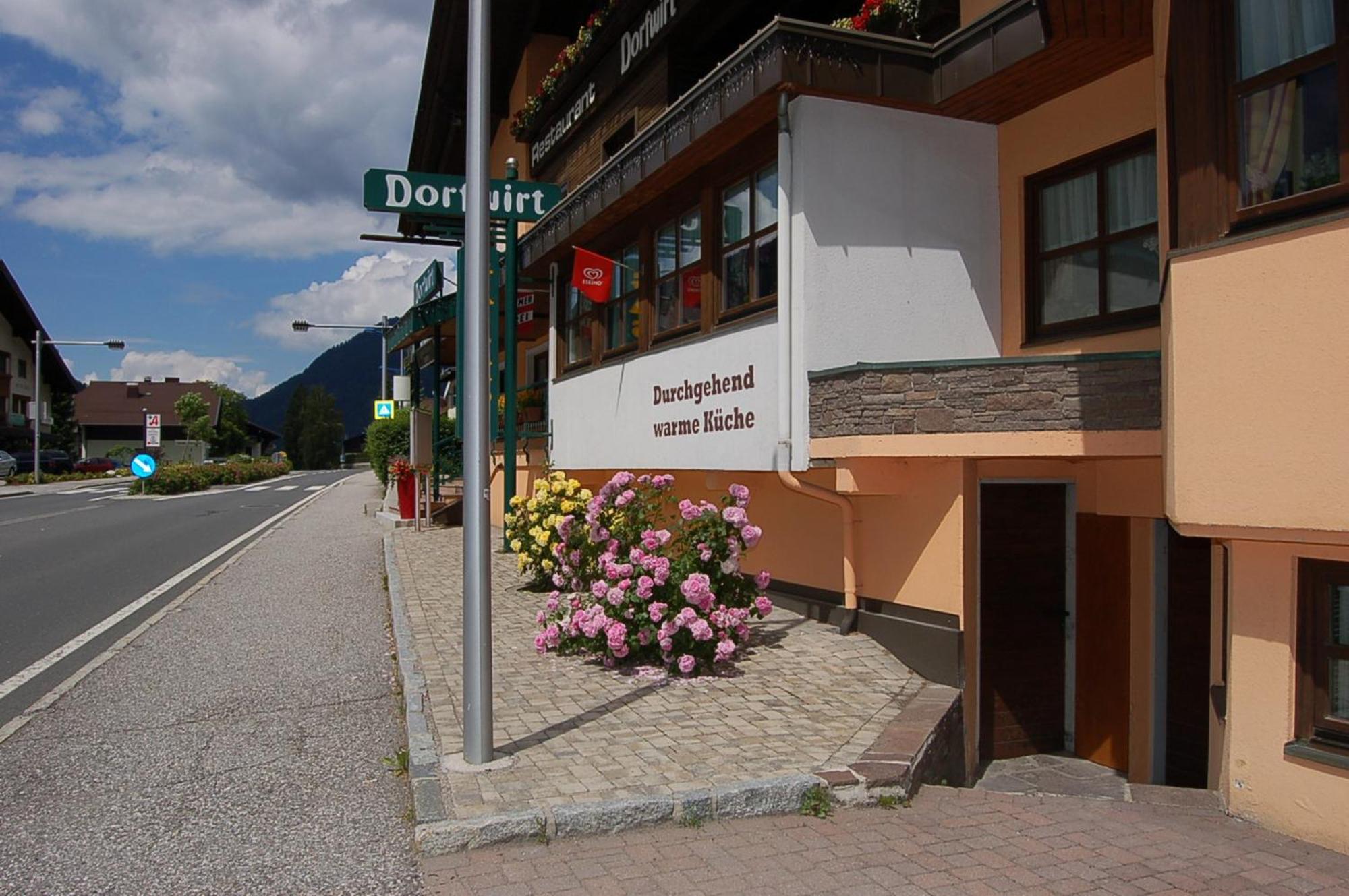 Restaurant-Pension Dorfwirt Bad Kleinkirchheim Exterior photo